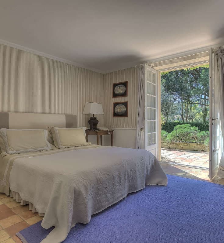 5 Bedroom Villa For Sale Saint Tropez Lp01004 1d1ee2549e594500.jpg